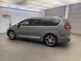New 2025 Chrysler Pacifica Pinnacle image 5
