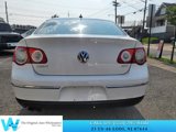 Used 2010 Volkswagen Passat Komfort image 5