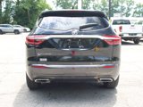 Certified 2021 Buick Enclave Essence w/ LPO, Touring Package image 4