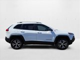 Used 2016 Jeep Cherokee Trailhawk w/ Comfort/Convenience Group image 4