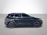 Used 2020 Jeep Cherokee Latitude Plus image 5