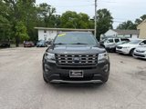 Used 2017 Ford Explorer XLT image 2