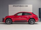 Certified 2023 Porsche Macan image 2