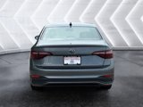 Used 2024 Volkswagen Jetta SE image 3