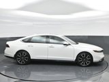 Used 2023 Honda Accord Touring image 4