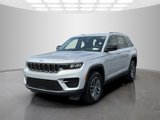 Certified 2022 Jeep Grand Cherokee Laredo w/ Luxury Tech Group I image 3