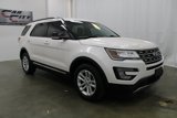 Used 2017 Ford Explorer XLT image 3