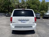 Used 2017 Dodge Grand Caravan SXT image 4