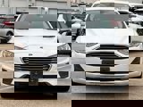 Used 2019 Ford Fusion SE image 2