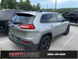 Used 2016 Jeep Cherokee Latitude image 3