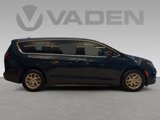 New 2025 Chrysler Pacifica Select image 2