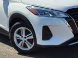 Used 2022 Nissan Kicks S image 4