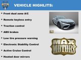 Used 2022 Toyota Camry SE image 5