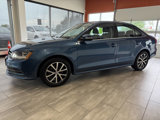 Used 2017 Volkswagen Jetta SE image 4