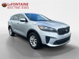 Used 2020 Kia Sorento LX image 3