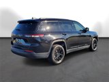 Used 2024 Jeep Grand Cherokee L Laredo image 2