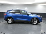 Used 2022 Ford Escape SE image 4