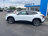New 2025 Chevrolet Trax LT w/ LT Convenience Package image 2
