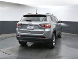 Used 2022 Jeep Compass Limited image 6