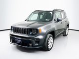 Used 2021 Jeep Renegade Latitude w/ Luxury Group I image 3