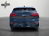Used 2022 Kia Niro EX image 4