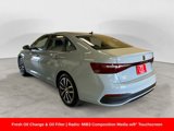 Used 2025 Volkswagen Jetta SE image 3