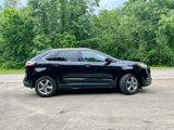 Used 2021 Ford Edge SEL w/ Convenience Package image 4