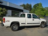 Used 2001 Chevrolet Silverado 1500 4x4 Extended Cab w/ Exterior Appearance Pkg image 2