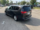 Used 2019 Chrysler Pacifica Touring-L image 5