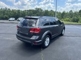 Used 2017 Dodge Journey SXT w/ Comfort/Convenience Group image 3