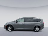 Used 2022 Chrysler Pacifica Touring-L image 2