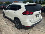 Used 2017 Nissan Rogue SL w/ SL Premium Package image 3