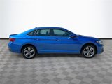 Used 2022 Volkswagen Jetta SE image 4