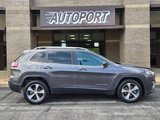 Used 2019 Jeep Cherokee Limited image 2
