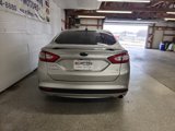 Used 2015 Ford Fusion SE w/ Equipment Group 201A image 4