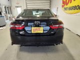 Used 2022 Toyota Camry SE image 5