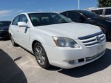 Used 2006 Toyota Avalon Limited image 2