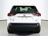Used 2022 Toyota RAV4 LE image 6
