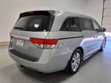 Used 2017 Honda Odyssey SE image 3