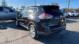 Used 2014 Nissan Rogue SV w/ SV Moonroof Package image 3