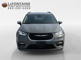 Used 2023 Chrysler Pacifica Limited image 2