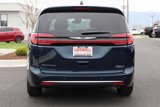 New 2025 Chrysler Pacifica Select image 5
