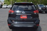 Used 2017 Nissan Rogue SV image 6