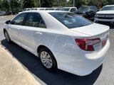 Used 2014 Toyota Camry L image 4
