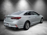 Used 2018 Hyundai Sonata SE image 3