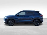 Used 2023 Chevrolet TrailBlazer LT image 2