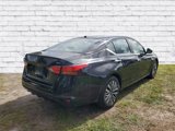 Used 2023 Nissan Altima 2.5 SV image 2