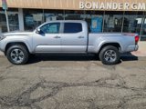 Used 2016 Toyota Tacoma TRD Sport image 2