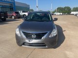 Used 2019 Nissan Versa SV image 3