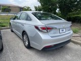 Used 2016 Hyundai Sonata SE image 4